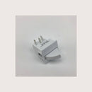 Interrupteur-poussoir Hisense HK1055831 pour réfrigérateur